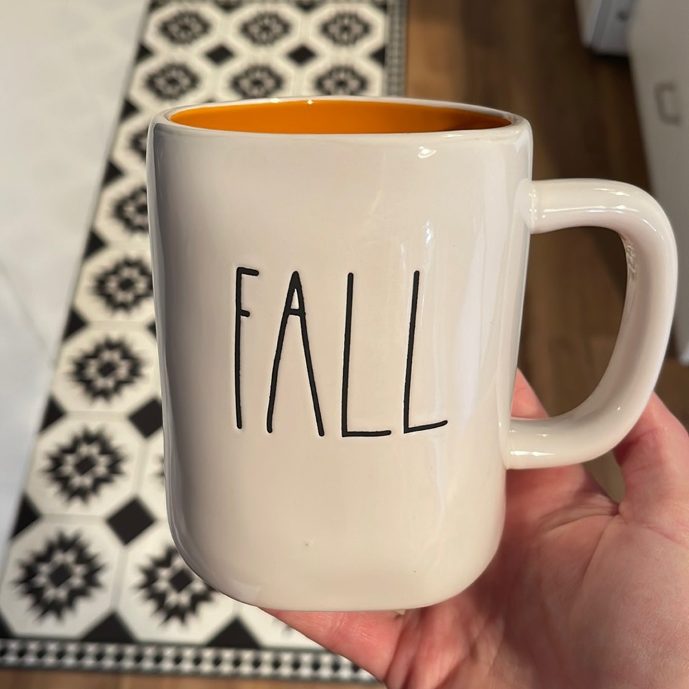Rae Dunn FALL Y’ALL mug